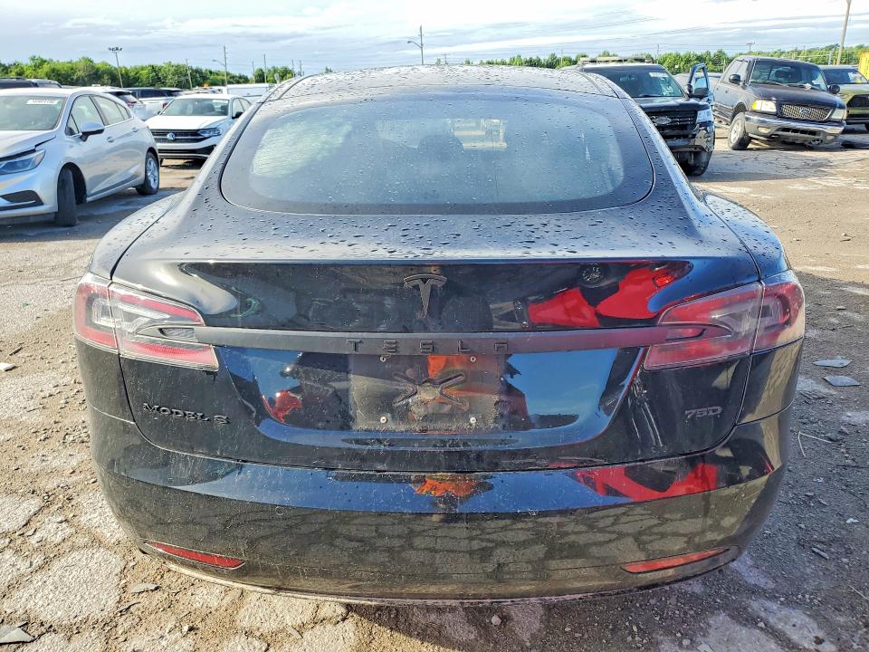 56759066 :رقم المزاد ، 5YJSA1E29HF207294 vin ، 2017 Tesla Model S مزاد بيع