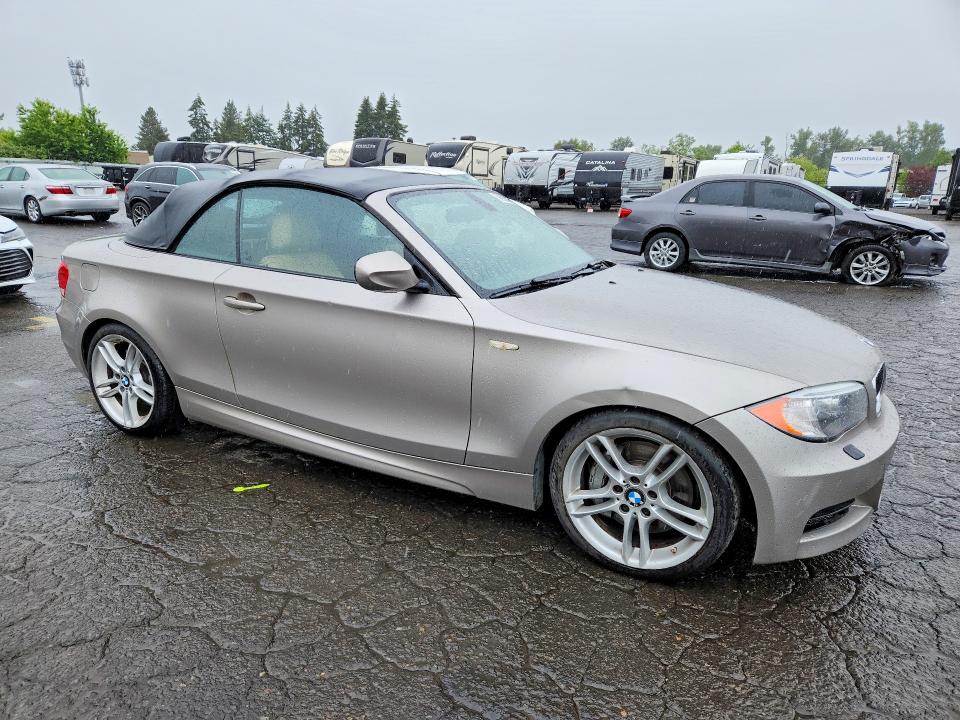 56322886 :رقم المزاد ، WBAUN7C53CVM26496 vin ، 2012 Bmw 135 مزاد بيع