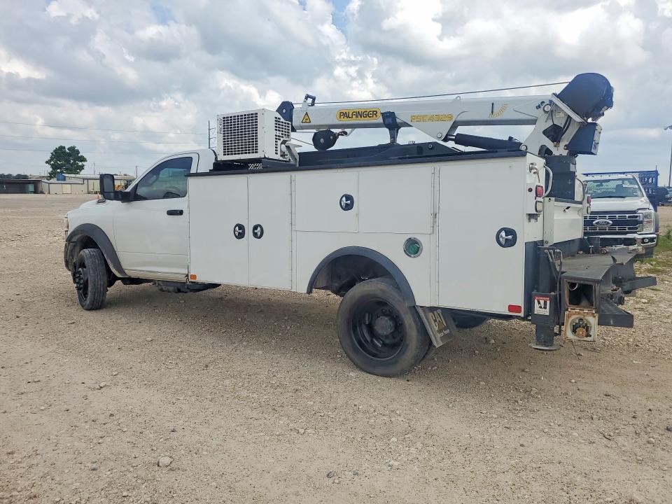 55432666 :رقم المزاد ، 3C7WRNBL1KG535523 vin ، 2019 Ram 5500 مزاد بيع