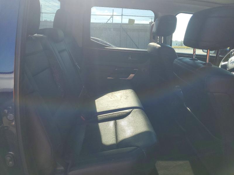 Продажа на аукционе авто 2022 Toyota Tundra, vin: 5TFJA5EC7NX009584, номер лота: 57162036