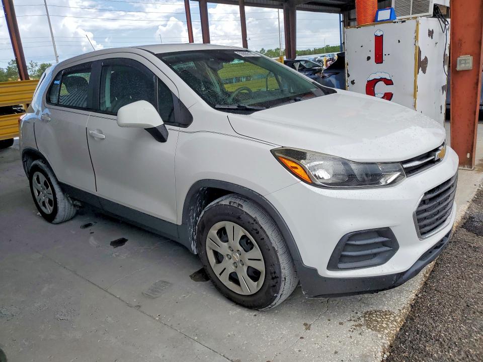56866196 :رقم المزاد ، 3GNCJKSB3JL174418 vin ، 2018 Chevrolet Trax مزاد بيع