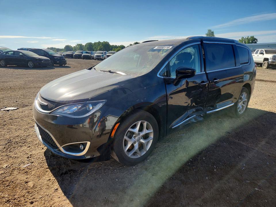 58880116 :رقم المزاد ، 2C4RC1EG8HR533404 vin ، 2017 Chrysler Pacifica مزاد بيع