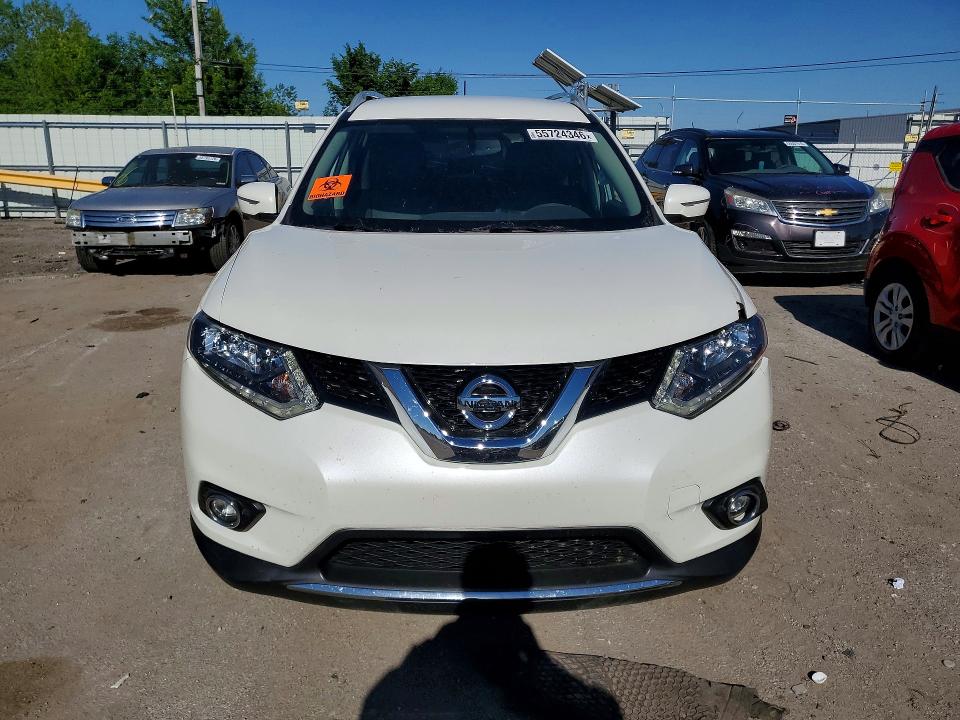 2015 Nissan Rogue მანქანა იყიდება აუქციონზე, vin: 5N1AT2MV0FC830204, აუქციონის ნომერი: 55724346