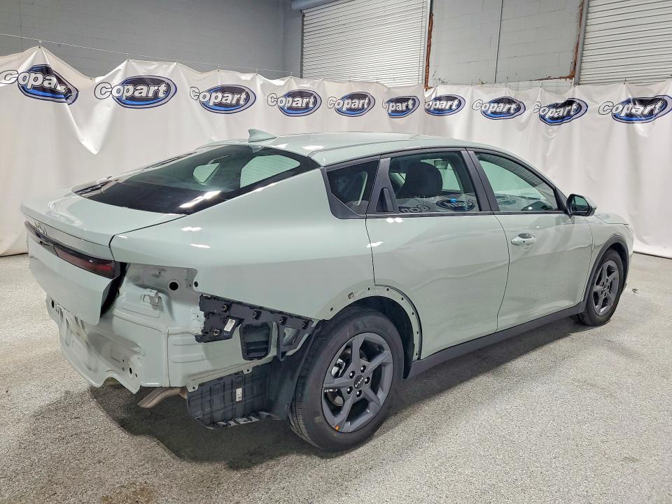 2026 Kia K4 მანქანა იყიდება აუქციონზე, vin: 3KPFT4DEXTE285221, აუქციონის ნომერი: 57949616