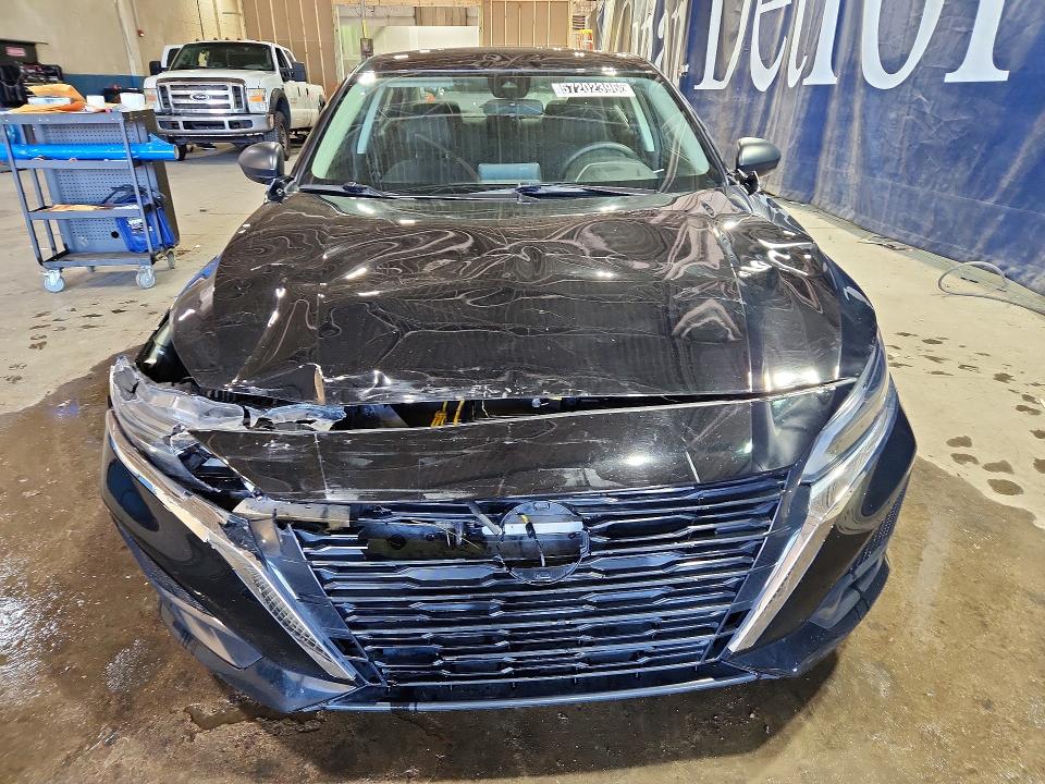57202396 :رقم المزاد ، 1N4BL4DV8SN384389 vin ، 2025 Nissan Altima مزاد بيع