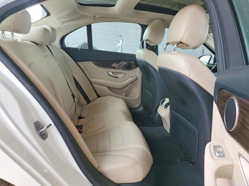 57048886 :رقم المزاد ، 55SWF4KB7HU231908 vin ، 2017 Mercedes-benz C مزاد بيع