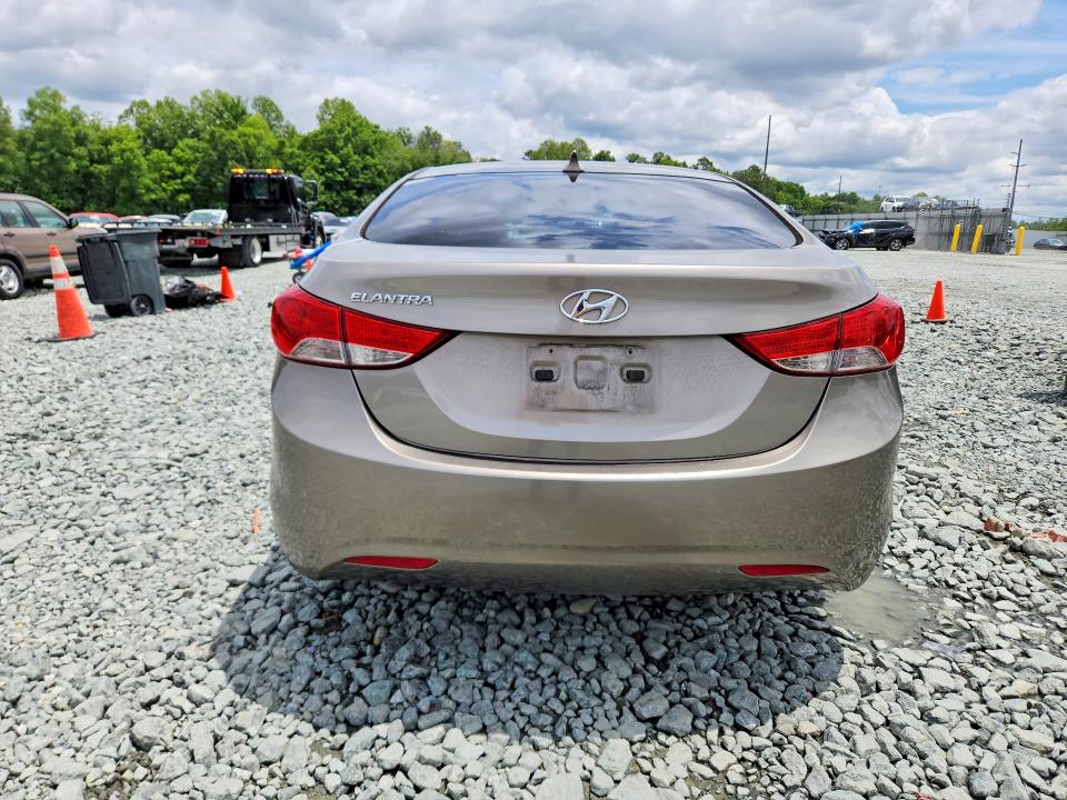 2013 Hyundai Elantra მანქანა იყიდება აუქციონზე, vin: 5NPDH4AEXDH359179, აუქციონის ნომერი: 56733526