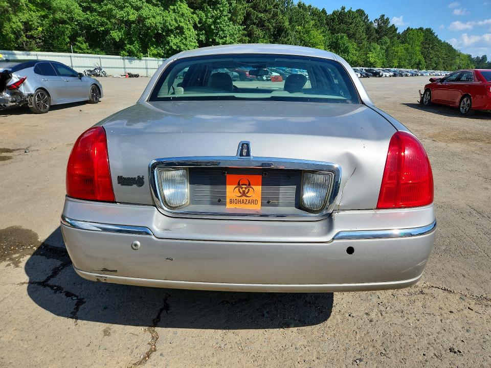 Aukcja sprzedaży 2003 Lincoln Town Car, vin: 1LNHM83W23Y632537, numer aukcji: 56834016