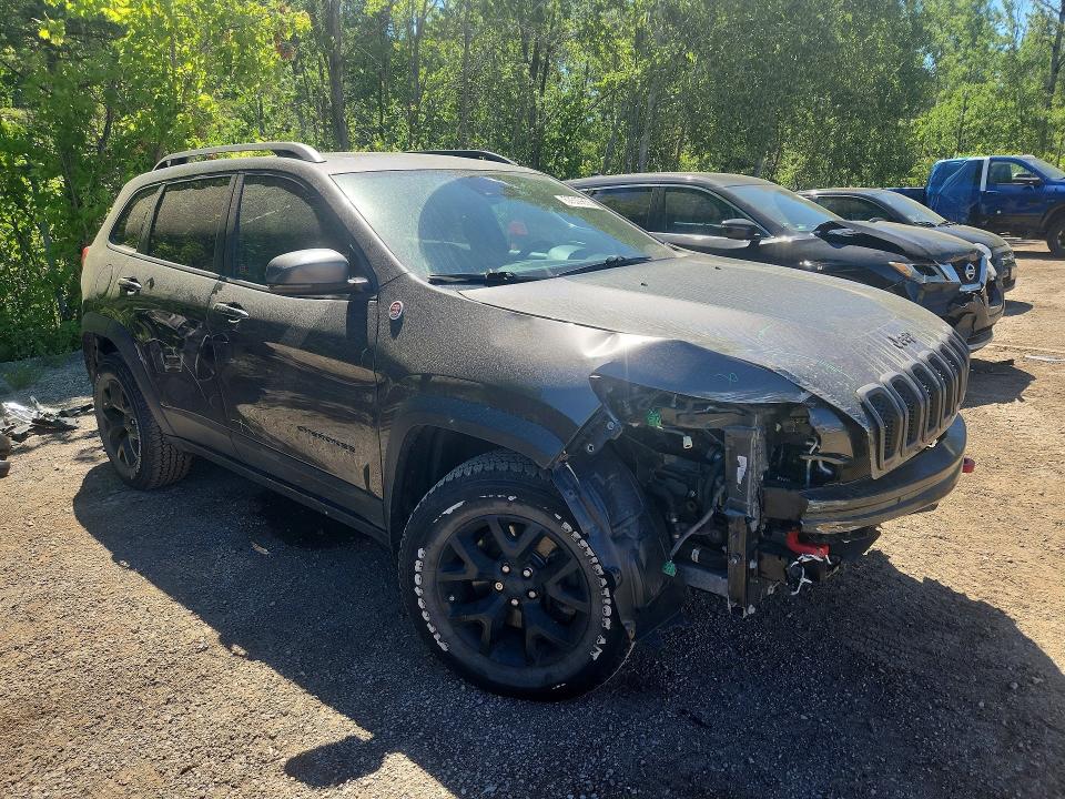 2018 Jeep Cherokee მანქანა იყიდება აუქციონზე, vin: 1C4PJMBXXJD592921, აუქციონის ნომერი: 57509856