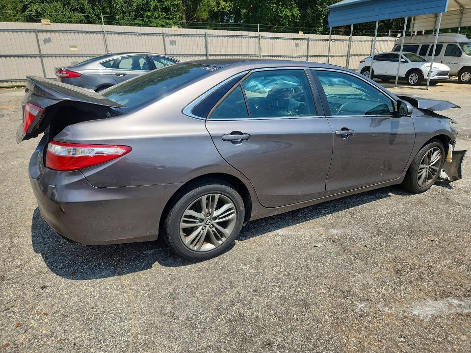 2017 Toyota Camry Se მანქანა იყიდება აუქციონზე, vin: 4T1BF1FKXHU315619, აუქციონის ნომერი: 59234156