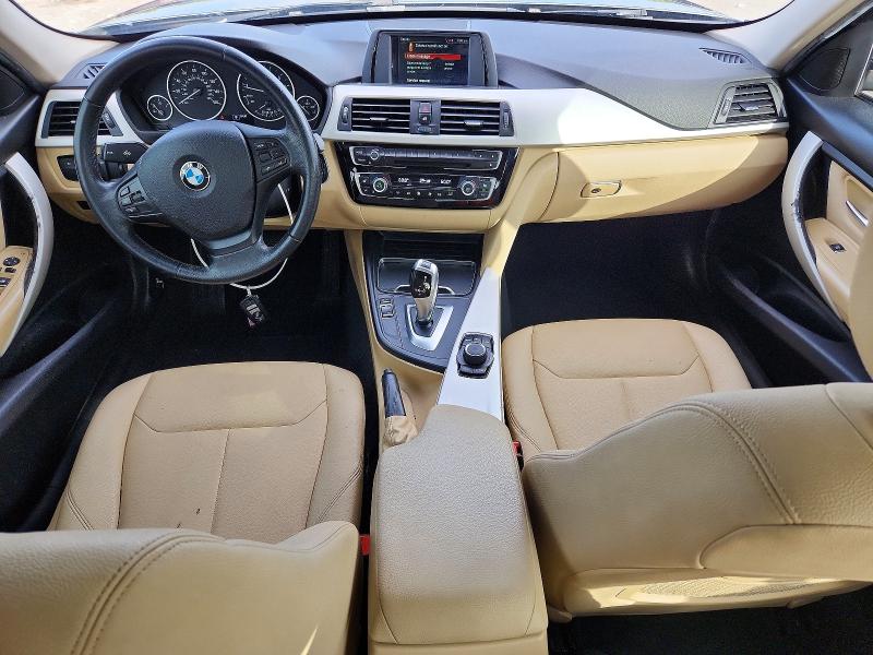 55709796 :رقم المزاد ، WBA8A9C5XJAH14726 vin ، 2018 Bmw 320 مزاد بيع