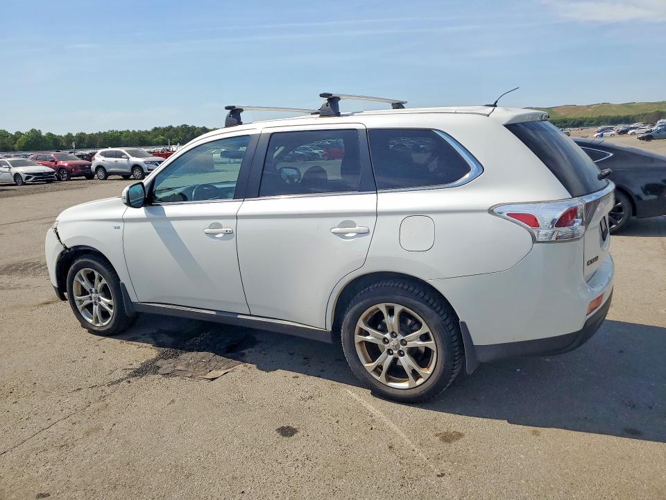 55728826 :رقم المزاد ، JA4JZ4AX7EZ013502 vin ، 2014 Mitsubishi Outlander مزاد بيع