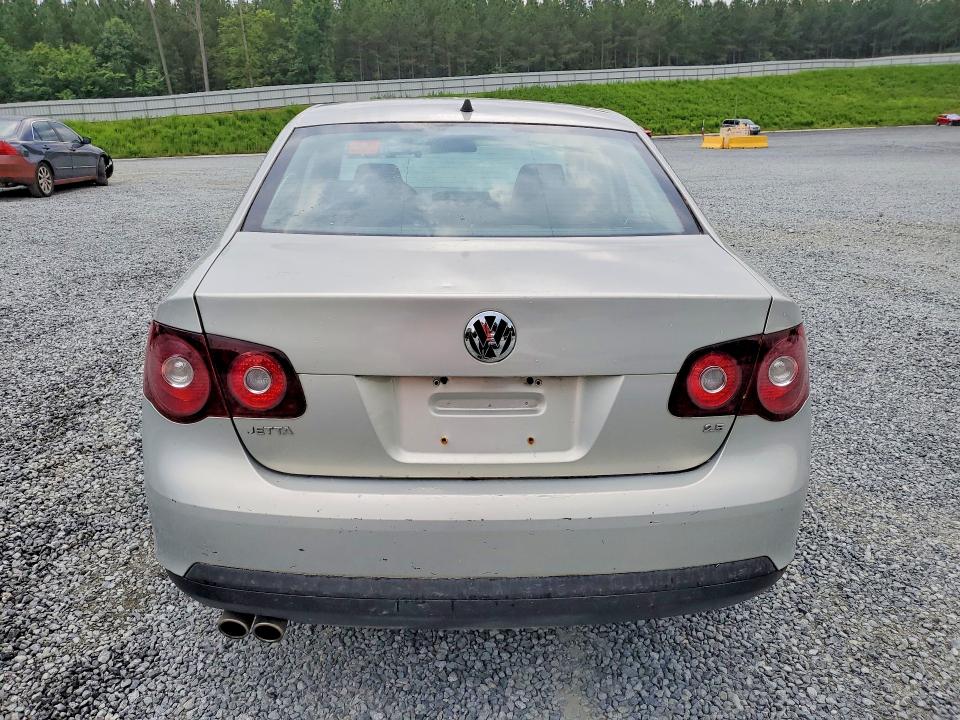 2010 Volkswagen Jetta მანქანა იყიდება აუქციონზე, vin: 3VWRZ7AJ4AM159001, აუქციონის ნომერი: 56835026