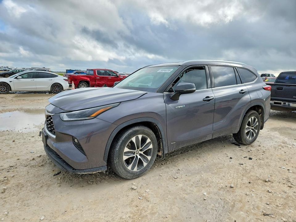 Продажа на аукционе авто 2021 Toyota Highlander, vin: 5TDGBRCH6MS046708, номер лота: 56846206