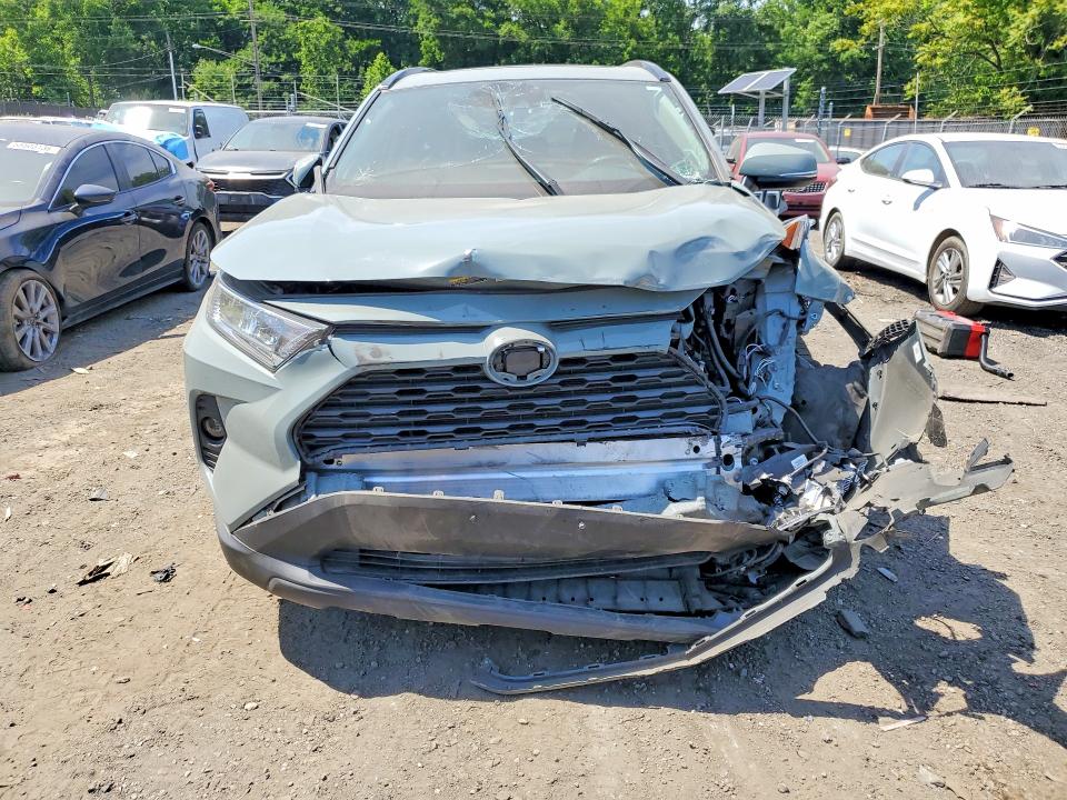 Продажа на аукционе авто 2021 Toyota Rav4, vin: 2T3A1RFV9MW222630, номер лота: 55946356