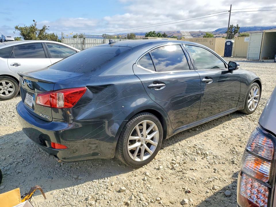 2011 Lexus Is მანქანა იყიდება აუქციონზე, vin: JTHBF5C23B5143112, აუქციონის ნომერი: 57746656