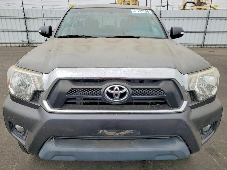 Продажа на аукционе авто 2015 Toyota Tacoma, vin: 3TMJU4GN6FM188501, номер лота: 57298586