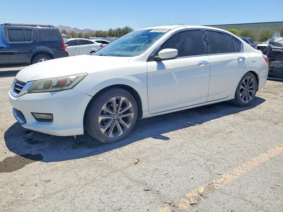 56844926 :رقم المزاد ، 1HGCR2F54FA145063 vin ، 2015 Honda Accord مزاد بيع