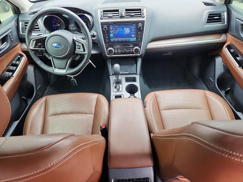 58922826 :رقم المزاد ، 4S4BSETC8J3233206 vin ، 2018 Subaru Outback مزاد بيع