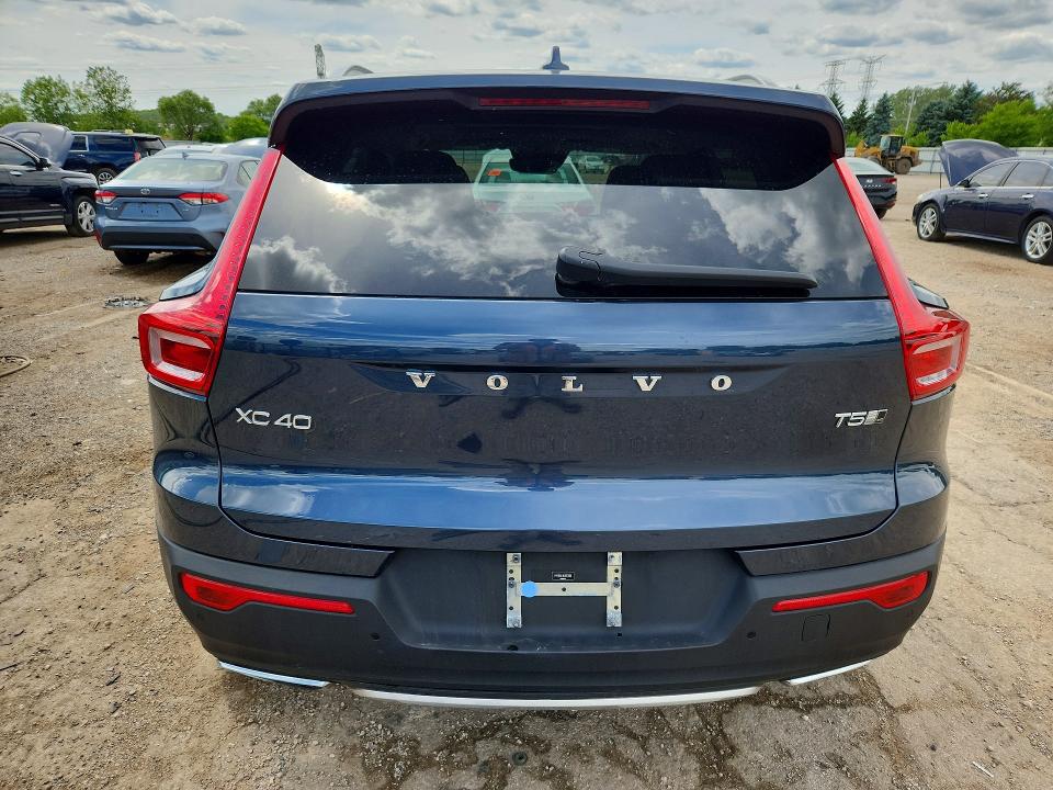 Продажа на аукционе авто 2019 Volvo Xc40, vin: YV4162UL9K2073990, номер лота: 57357006