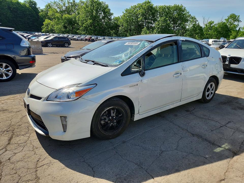 2015 Toyota Prius მანქანა იყიდება აუქციონზე, vin: JTDKN3DUXF1884749, აუქციონის ნომერი: 56495066