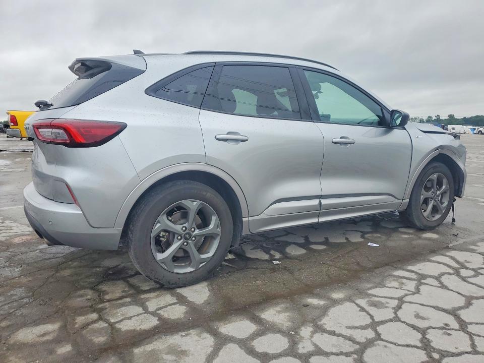 2023 Ford Escape მანქანა იყიდება აუქციონზე, vin: 1FMCU0MN7PUA83013, აუქციონის ნომერი: 56668076