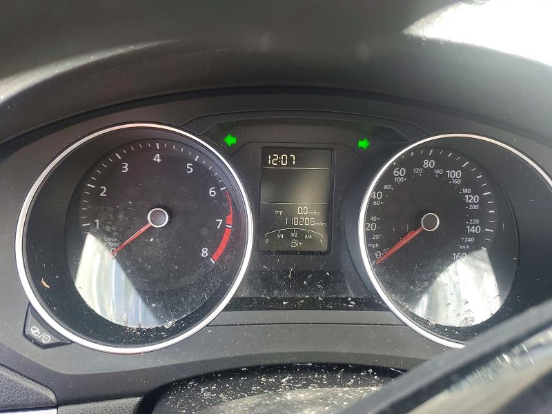 57204926 :رقم المزاد ، 3VW167AJ2HM368138 vin ، 2017 Volkswagen Jetta مزاد بيع
