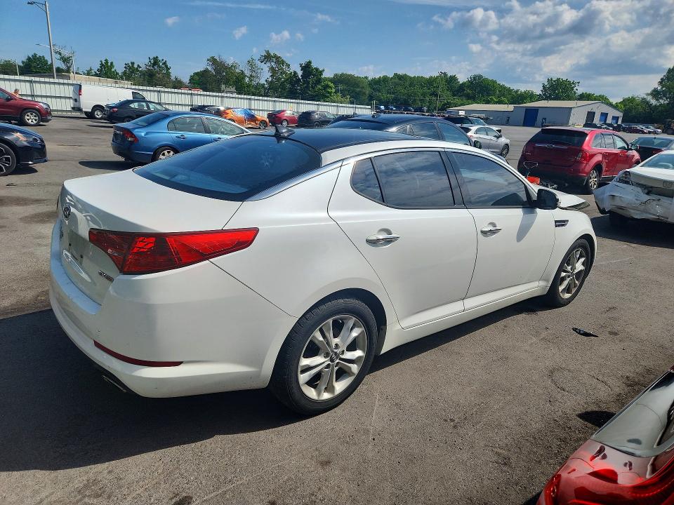 56565926 :رقم المزاد ، KNAGN4A75B5168948 vin ، 2011 Kia Optima مزاد بيع