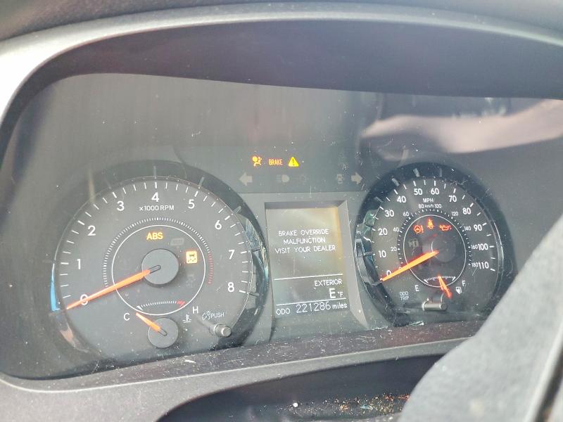 56442076 :رقم المزاد ، 5TDKZ3DC3HS800403 vin ، 2017 Toyota Sienna مزاد بيع