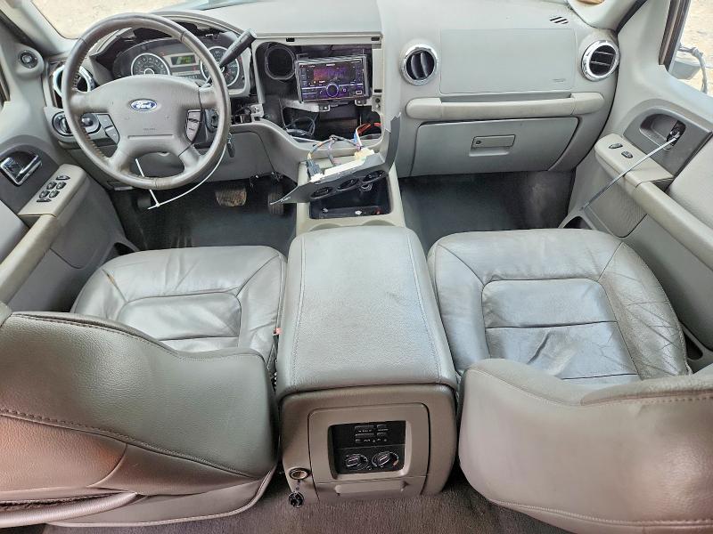 57316136 :رقم المزاد ، 1FMPU15575LA46827 vin ، 2005 Ford Expedition مزاد بيع