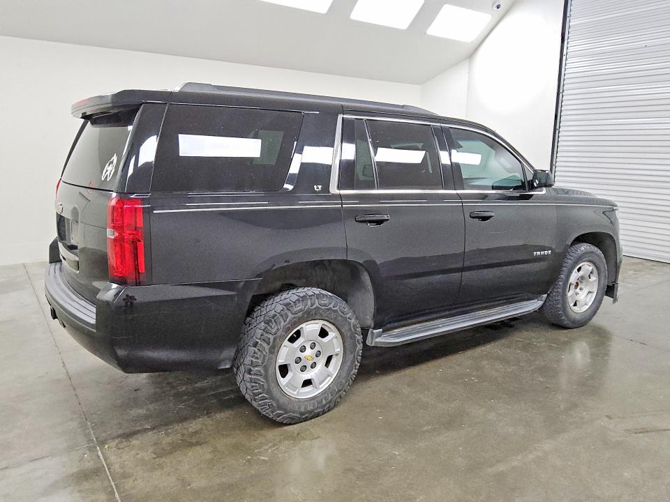 Продажа на аукционе авто 2017 Chevrolet Tahoe, vin: 1GNSCBKC8HR162704, номер лота: 57142116