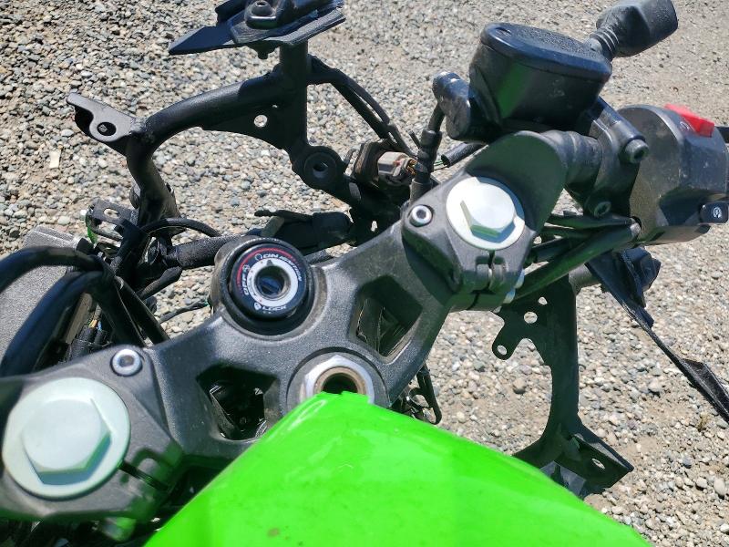58868676 :رقم المزاد ، JKAEXKG16JDA08364 vin ، 2018 Kawasaki Ex400 مزاد بيع