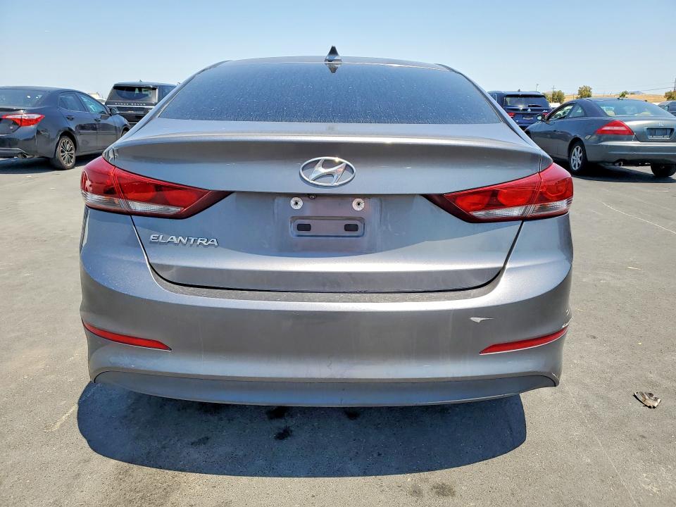 2017 Hyundai Elantra მანქანა იყიდება აუქციონზე, vin: KMHD84LF9HU164462, აუქციონის ნომერი: 57927026