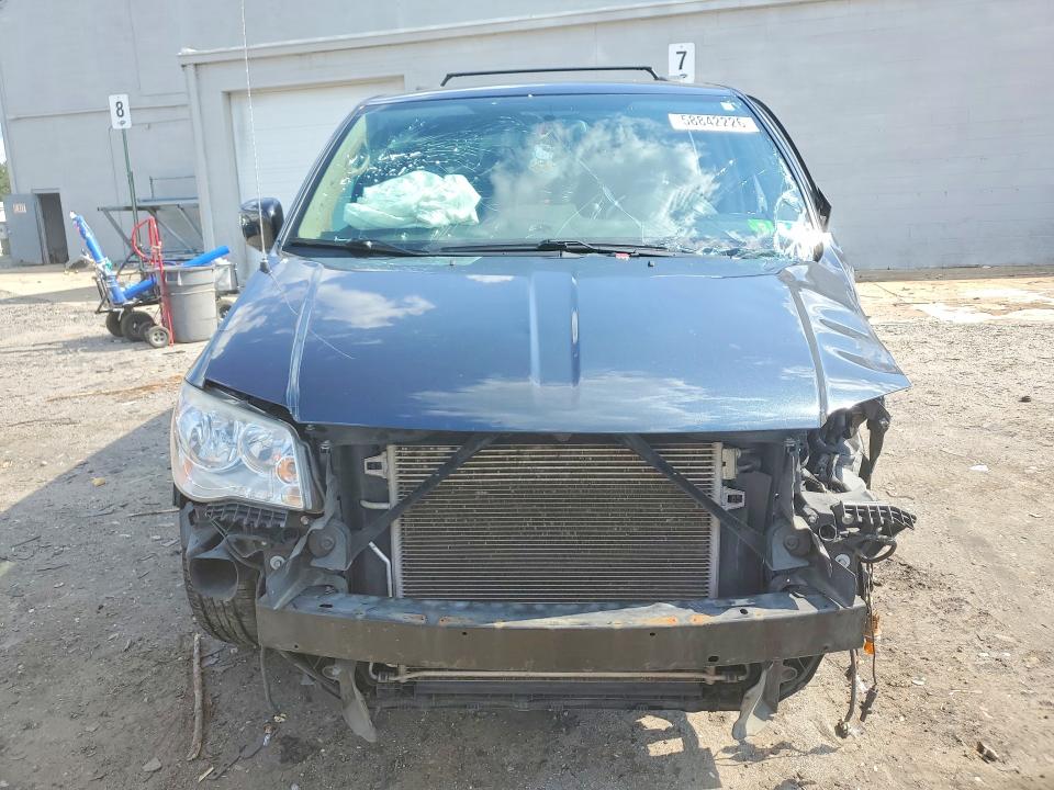 2014 Chrysler Town & Country მანქანა იყიდება აუქციონზე, vin: 2C4RC1BG1ER326174, აუქციონის ნომერი: 58842226