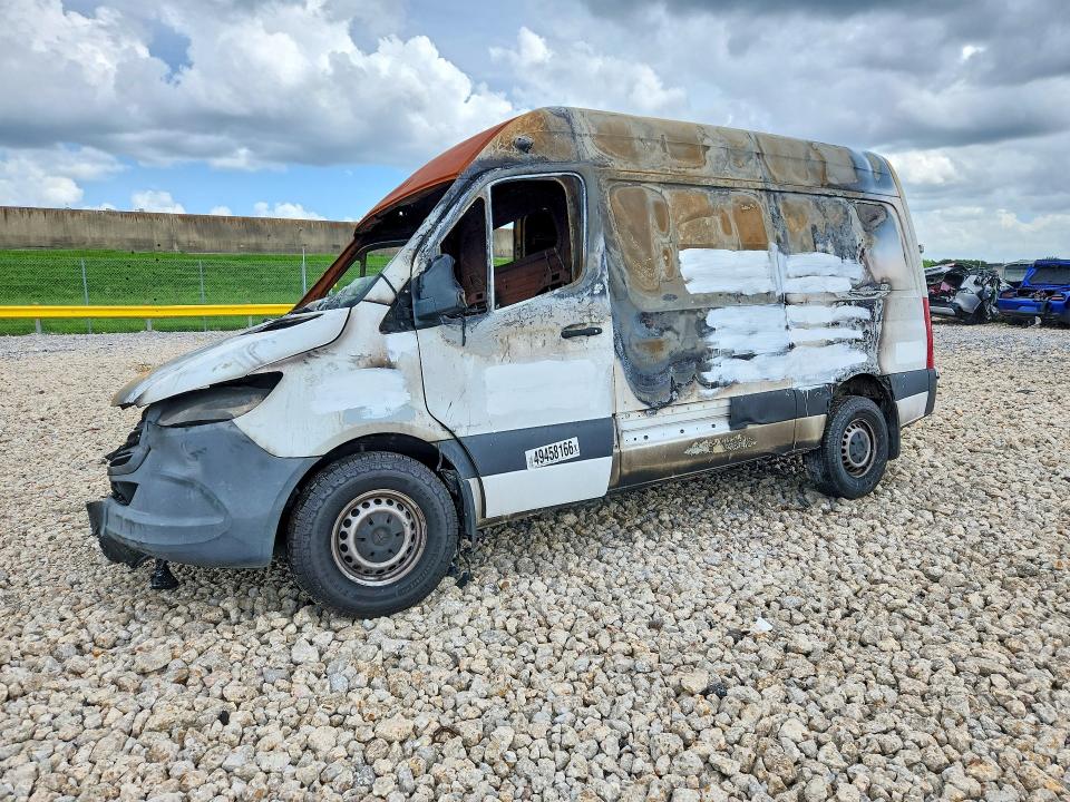 49458166 :رقم المزاد ، W1Y4DBHY6MT078827 vin ، 2021 Mercedes-benz Sprinter مزاد بيع