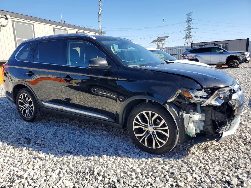 2017 Mitsubishi Outlander მანქანა იყიდება აუქციონზე, vin: JA4AD3A36HZ051457, აუქციონის ნომერი: 55638236