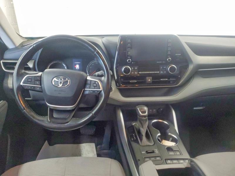 56471286 :رقم المزاد ، 5TDBZRBH9NS577099 vin ، 2022 Toyota Highlander مزاد بيع