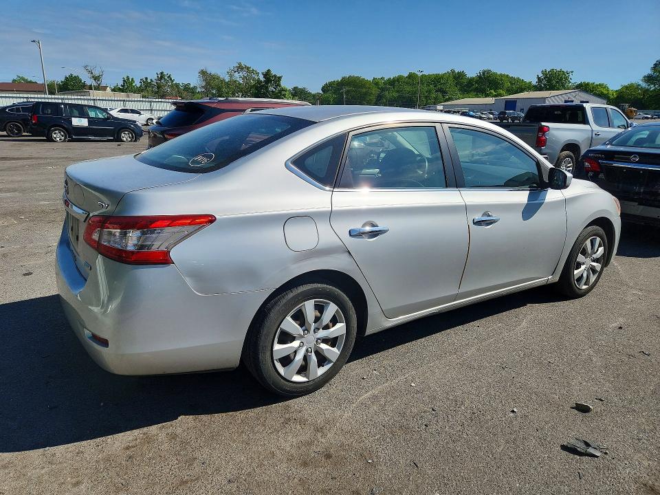2014 Nissan Sentra მანქანა იყიდება აუქციონზე, vin: 3N1AB7AP3EY244681, აუქციონის ნომერი: 56413046