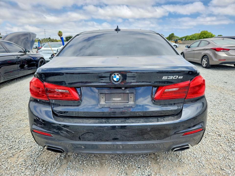 57714376 :رقم المزاد ، WBAJA9C58JB251669 vin ، 2018 Bmw 530e مزاد بيع