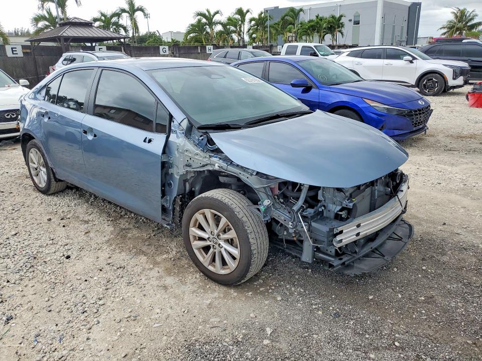 55761656 :رقم المزاد ، JTDBCMFE6P3015427 vin ، 2023 Toyota Corolla Hybrid مزاد بيع