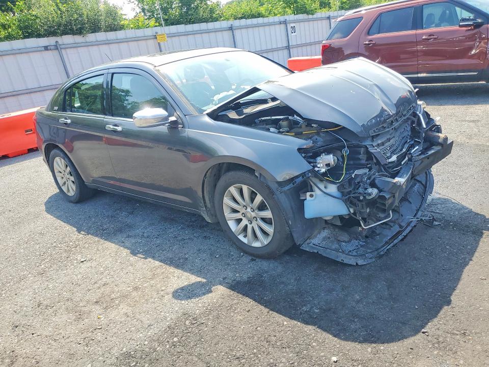 56959046 :رقم المزاد ، 1C3CCBCG4EN177058 vin ، 2014 Chrysler 200 مزاد بيع