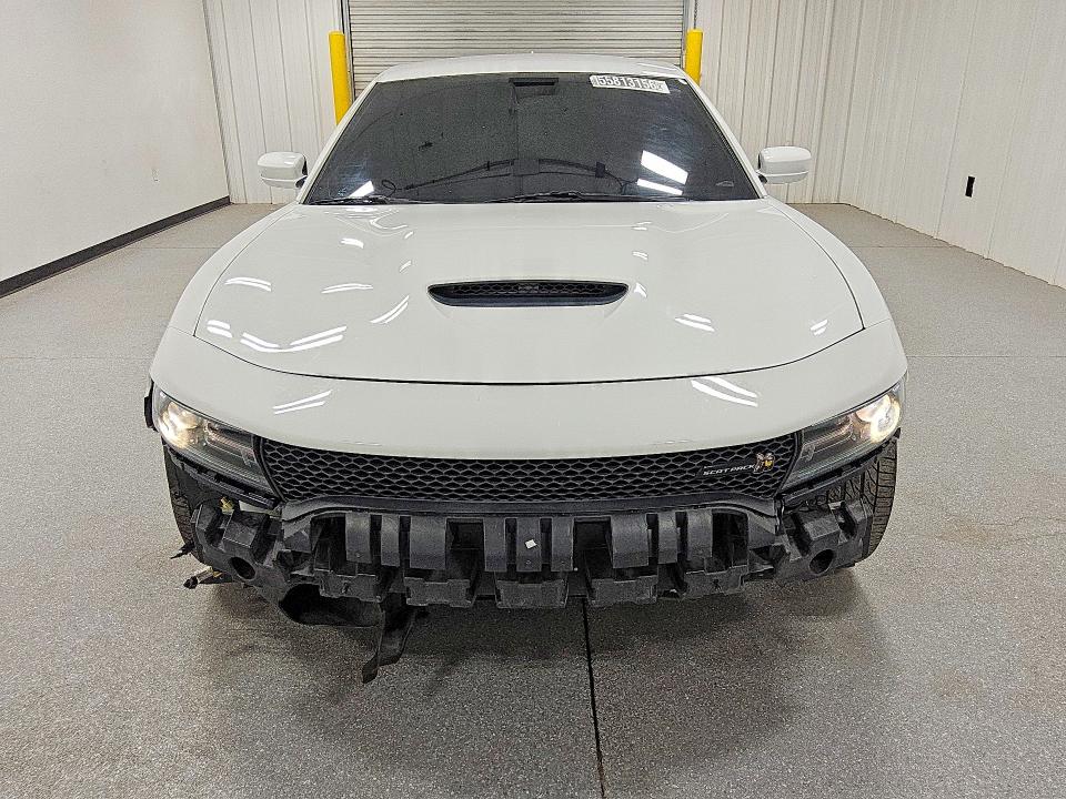 55813156 :رقم المزاد ، 2C3CDXGJ1JH297466 vin ، 2018 Dodge Charger مزاد بيع