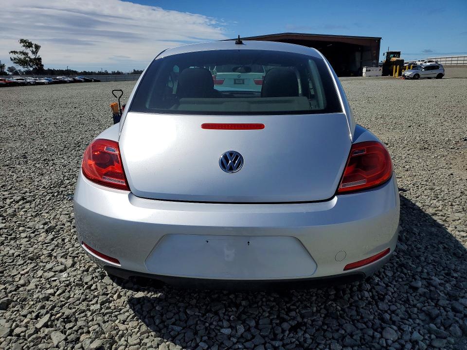 2013 Volkswagen Beetle მანქანა იყიდება აუქციონზე, vin: 3VWFP7AT8DM631876, აუქციონის ნომერი: 58825906