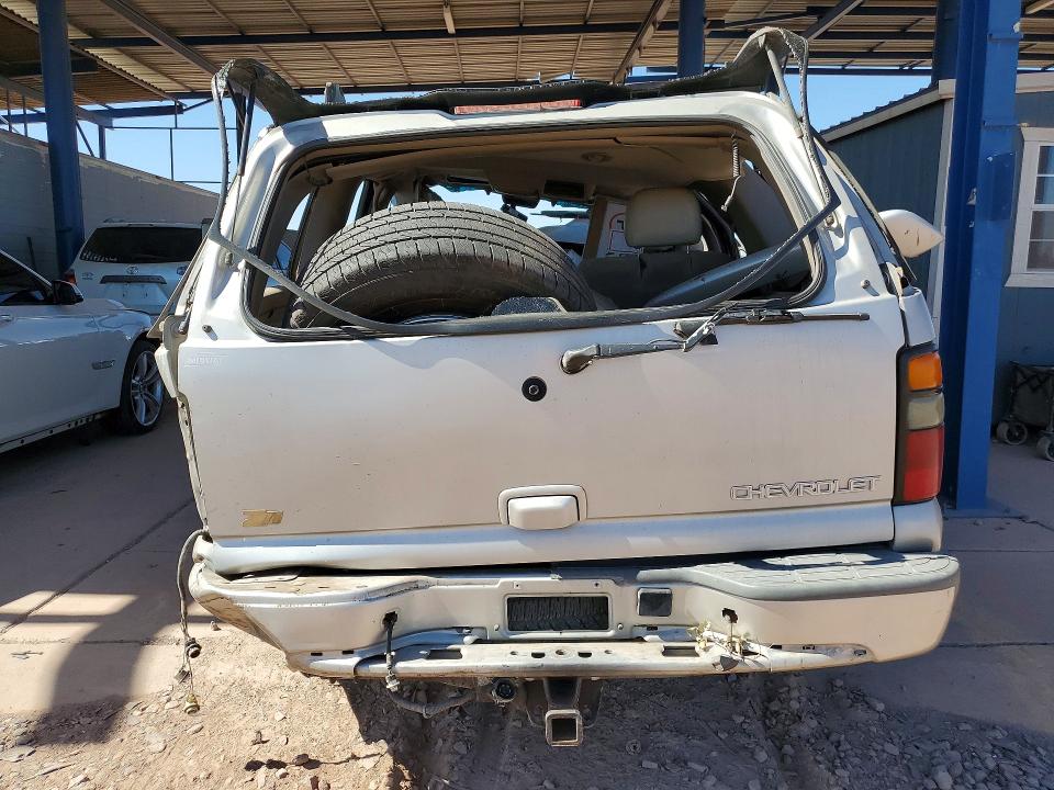 56286096 :رقم المزاد ، 1GNEK13ZX4R239421 vin ، 2004 Chevrolet Tahoe مزاد بيع