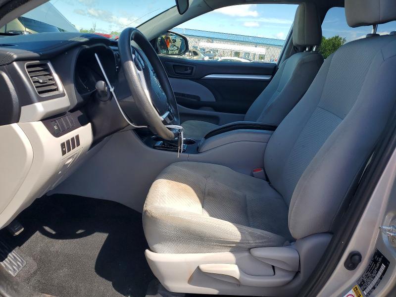 56758096 :رقم المزاد ، 5TDBZRFH5KS967901 vin ، 2019 Toyota Highlander مزاد بيع