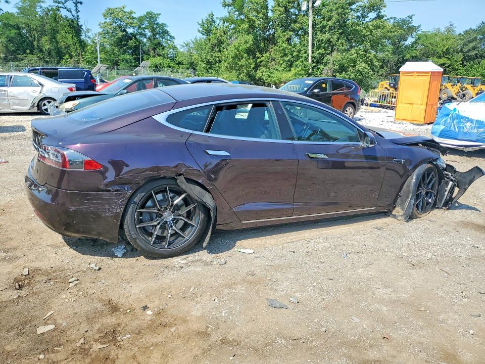 2016 Tesla Model S მანქანა იყიდება აუქციონზე, vin: 5YJSA1E13GF174122, აუქციონის ნომერი: 85607605