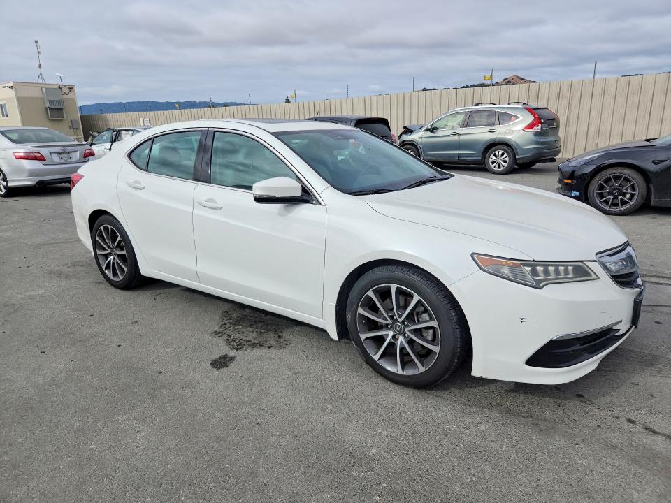 56774806 :رقم المزاد ، 19UUB2F57FA001032 vin ، 2015 Acura Tlx مزاد بيع