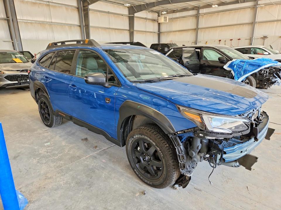 2025 Subaru Outback მანქანა იყიდება აუქციონზე, vin: 4S4BTGUD5S3186492, აუქციონის ნომერი: 56670496