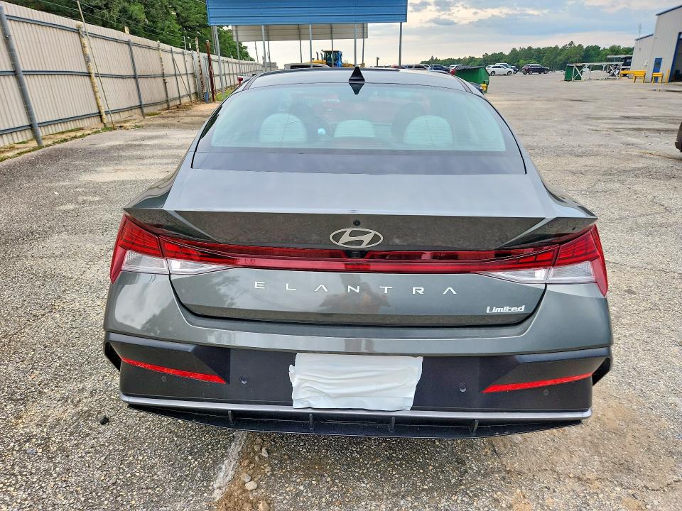2024 Hyundai Elantra მანქანა იყიდება აუქციონზე, vin: KMHLP4DG2RU791835, აუქციონის ნომერი: 55917386