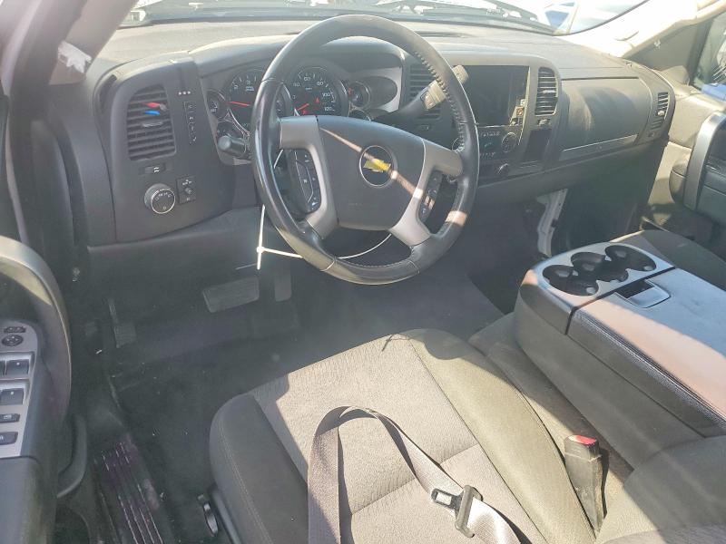 55577786 :رقم المزاد ، 1GCRKSE70CZ230849 vin ، 2012 Chevrolet Silverado مزاد بيع
